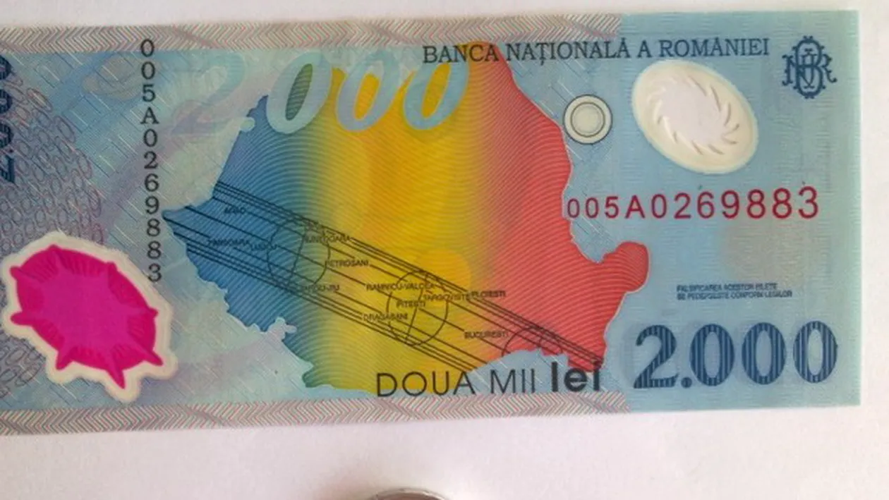 Te asteptai la asa ceva!? Cat a ajuns sa coste o bancnota de 2000 de lei cu eclipsa din 1999