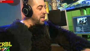 Anda Adam a venit cu ursul panda la CRBL in emisiune!