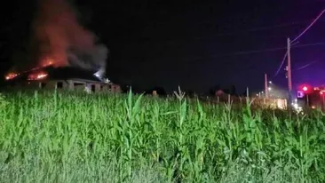 Un polițist din Dorohoi a fost ținta unei răzbunări crunte. Casa i-a fost incendiată! Nu e prima dată când se confruntă cu astfel de lucruri