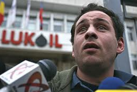 Romi Varga nu se dezice de vechile ”obiceiuri”