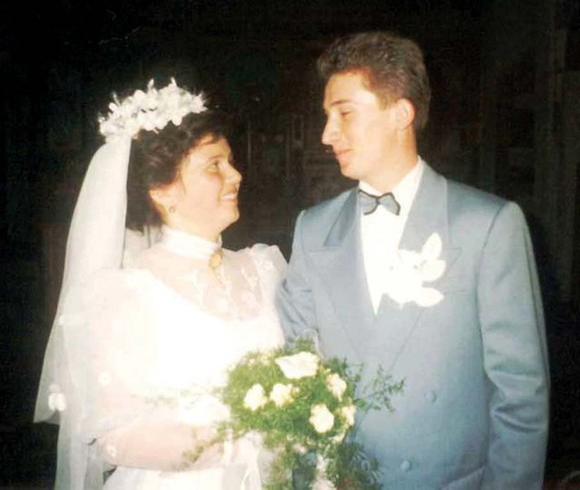 Cornelia a devenit soția lui Lupu Rednic în 1992.