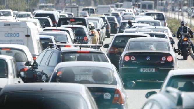 Șoferii din București, în alertă! Primăria Municipiului București pregătește o nouă taxă auto