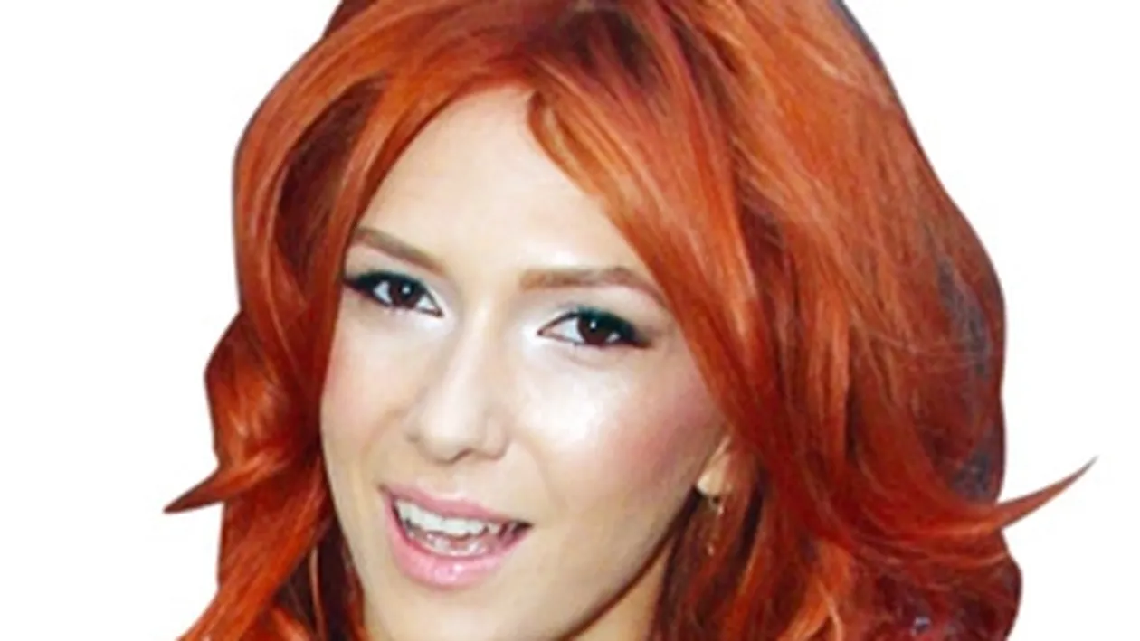 Ce crede Anastasia Soare despre cum se machiaza actrita Adela Popescu si stirista Amalia Enache