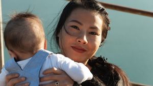 Ce salariu are o bonă asiatică în România, în 2026. Câți bani primește lunar, pe lângă cazare și mâncare