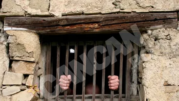 I s-a urat in puscarie! Un detinut s-a spanzurat in Penitenciarul Aiud!