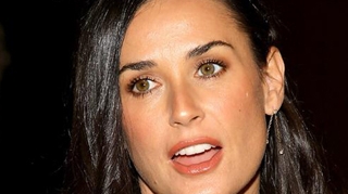 Las Vegasul este prea mic pentru Demi Moore! Actrita se muta ca sa nu se intalneasca cu Ashton Kutcher!