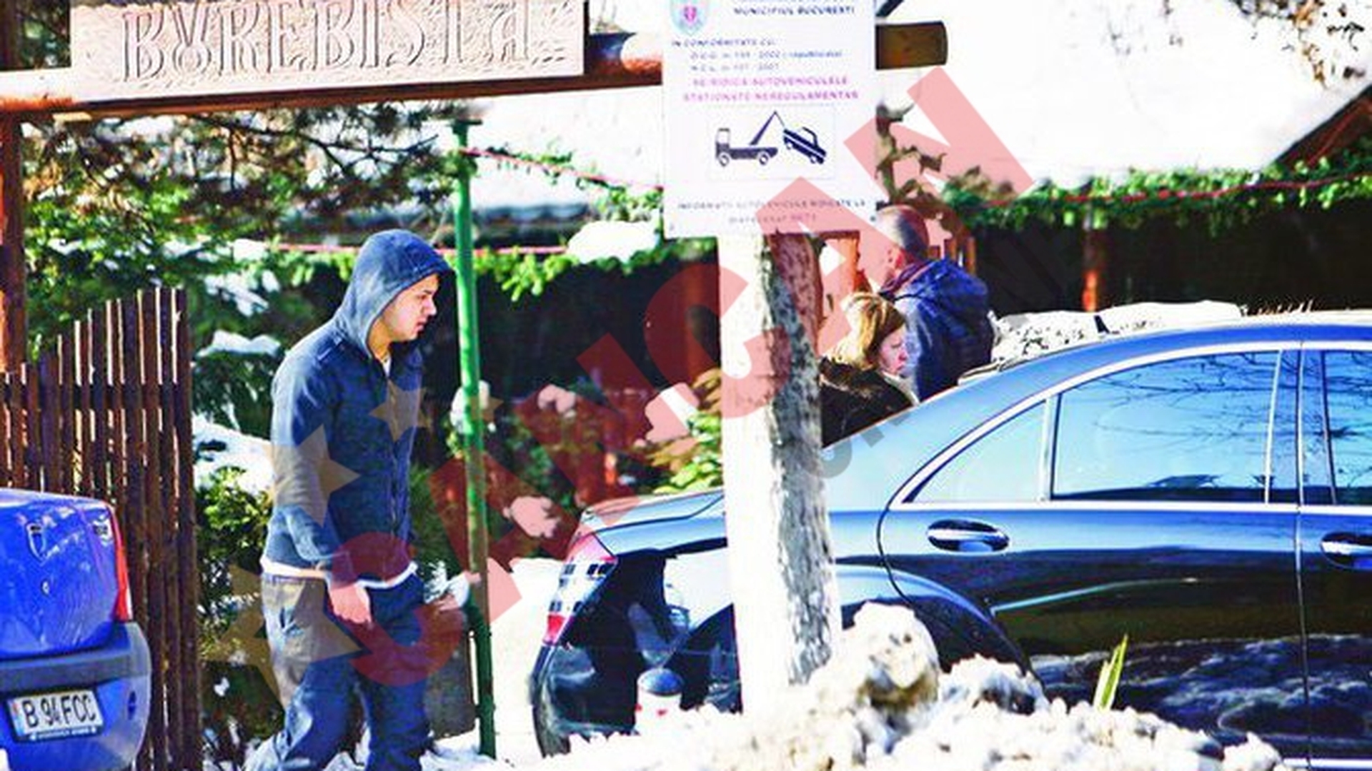 Gabi Badalau a angajat om sa-i deschida portiera Ramonei Gabor