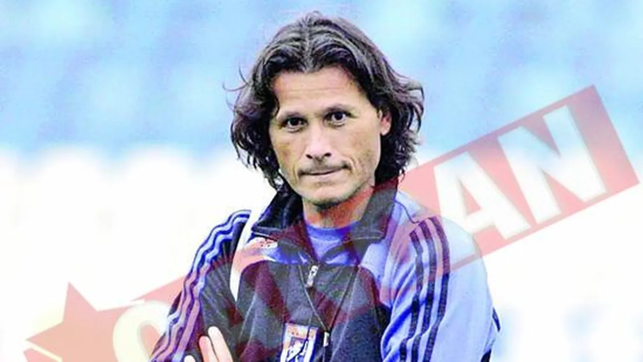 Napoli i-a gasit varf lui Mititelu: Dino Passaro