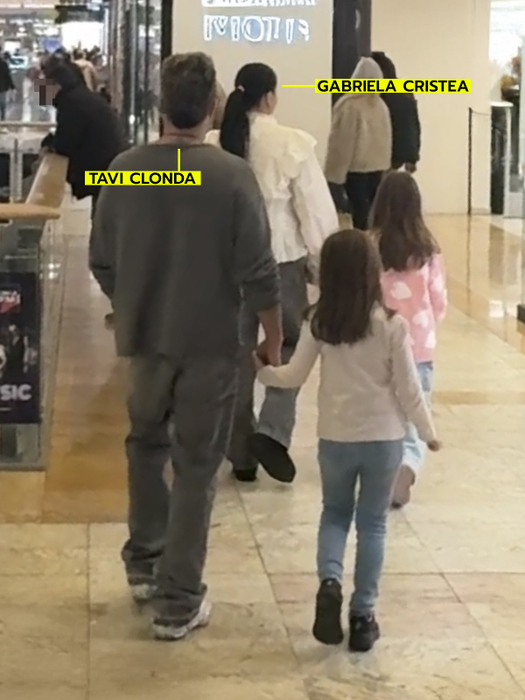 Tavi Clonda, de mâna cu fiica lui