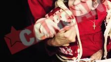 Fetita celei mai in varsta mame din lume face trei ani