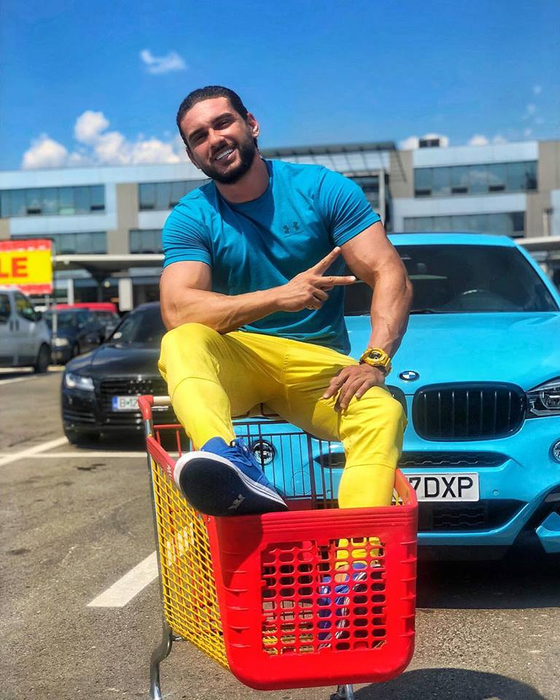 Dorian Popa a rămas fără permis. A fost urmărit de polițiști pe străzile din București