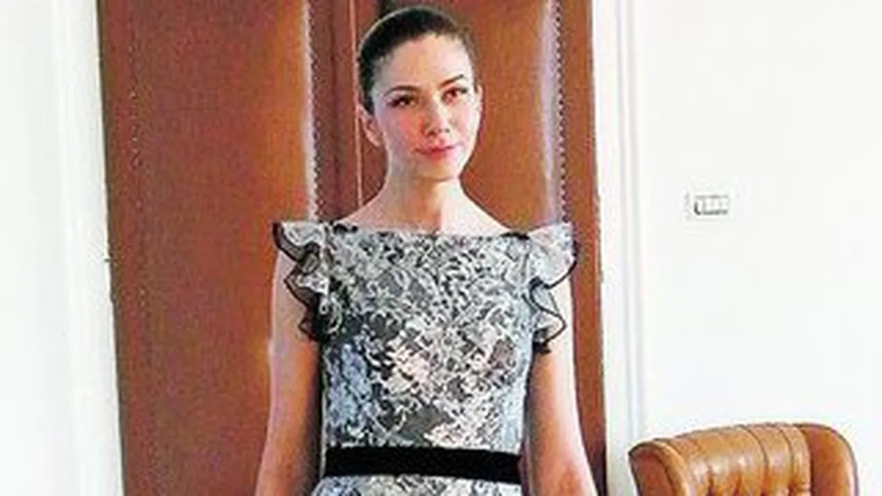 Croitorul Casei Regale a Suediei pregateste o colectie la Arad. Face rochii pentru romance