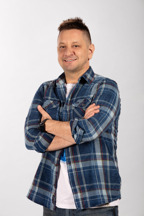 Actorul pe care „mama telenovelelor româneşti” l-a făcut celebru rupe tăcerea! Spune TOTUL despre minciuni, gelozii şi piedici în carieră: ”M-au sabotat!”