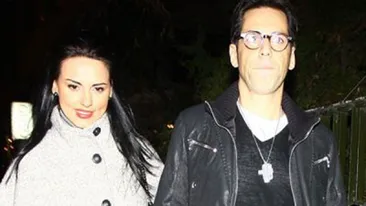 Imaginile care anunta “sfarsitul”! Cum s-a comportat Stefan Banica cu Lavinia in public! Gesturile care l-au tradat pe artist!