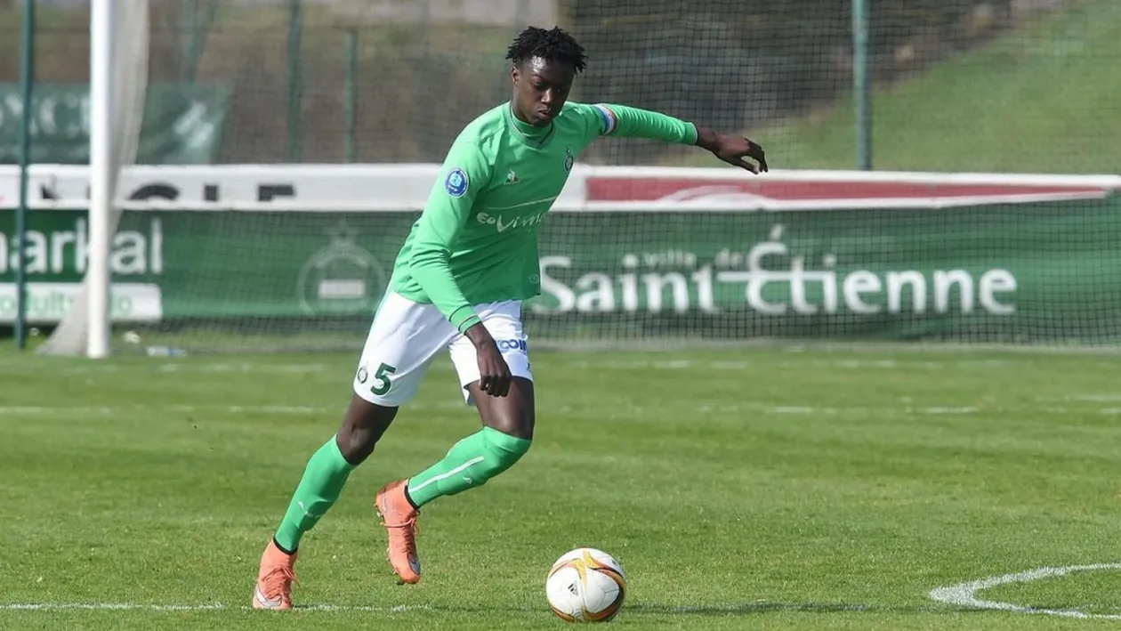 Fotbalistul francez William Gomis a fost împușcat în cap și a murit! Și un copil de 14 ani a avut aceeași soartă VIDEO