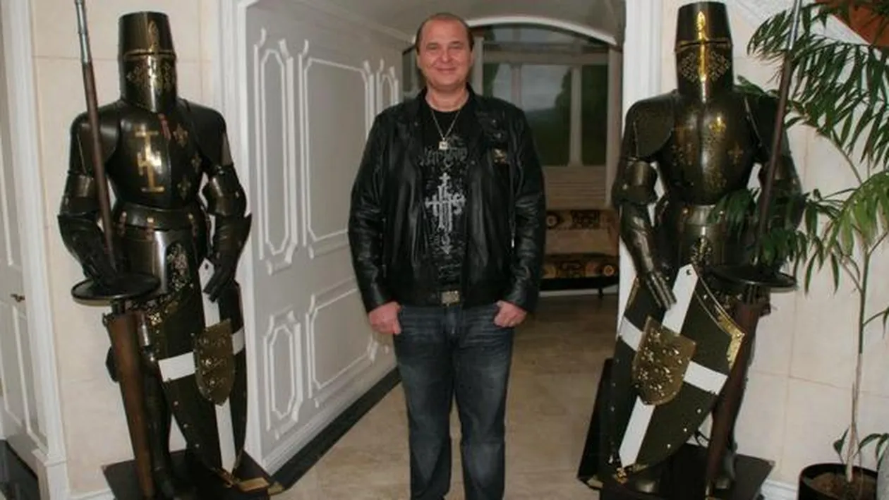 Cativa pustani din L.A. i-au spart vila lui Nick Radoi, au chefuit toata noaptea, iar apoi i-au furat un leopard impaiat