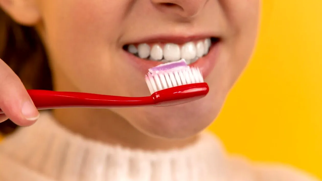 (P) Un zâmbet sănătos începe cu tehnologia potrivită