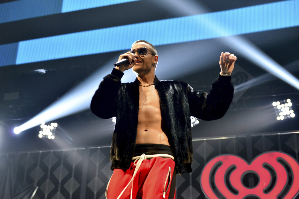 SUNRISE, FL - DECEMBER 17: Liam Payne performs during the Y100's iHeartRadio Jingle Ball 2017 on December 17, 2017 at BB&T Center in Sunrise, Florida.,Image: 922072926, License: Rights-managed, Restrictions: This content is intended for editorial use only. For other uses, additional clearances may be required., Model Release: no, Pictured: Liam Payne