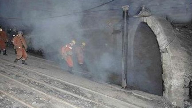 Explozia din mina Uricani, pornită de la o ţigară? Ce spun anchetatorii