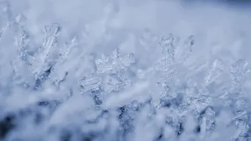 România, lovită de un vortex polar care aduce iarna înapoi! Zonele în care vor fi -12 grade Celsius