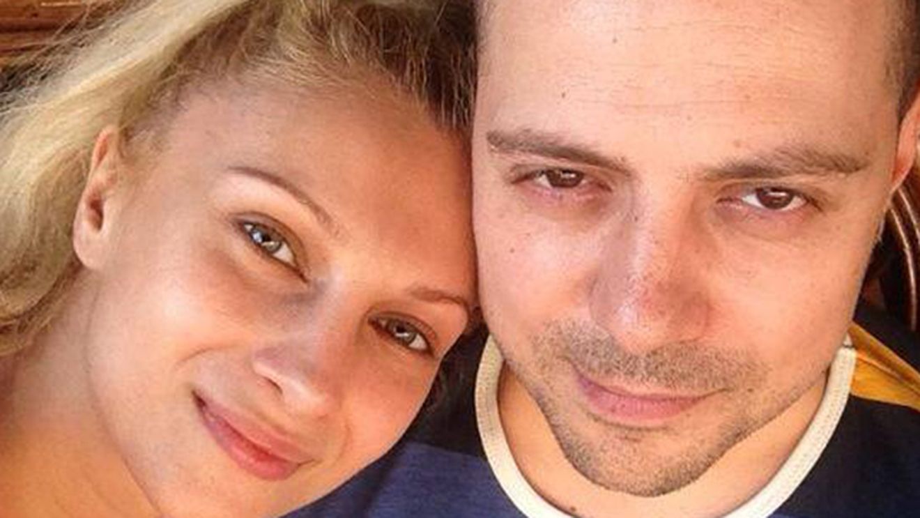 ULTIMA ORA! Lora si Dan Badea au divortat! Au venit impreuna la notar si si-au spus "ADIO" la exact doi ani de la nunta