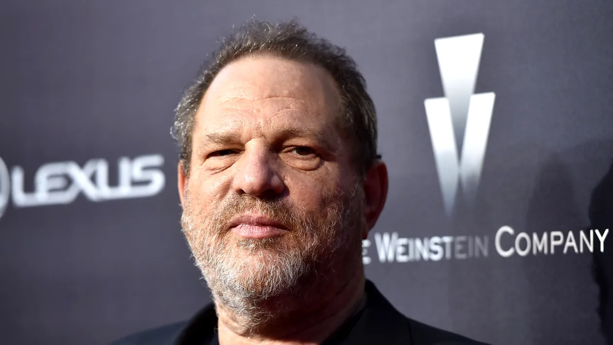 Harvey Weinstein se va preda poliţiei! Celebrul producător de film e acuzat de peste 70 de agresiuni