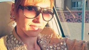 Uite-o cum arata romanca din Spania care a castigat 400.000 de euro la Loterie. Sexy-Irina a jucat “la zecime”