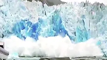 Au tras o sperietura sora cu moartea! S-a rupt ghetarul langa ei