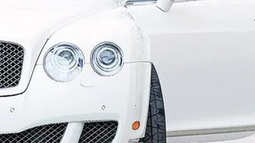 J.Lo, generoasa din cale-afara cu noul iubit! I-a facut cadou Bentley-ul ei