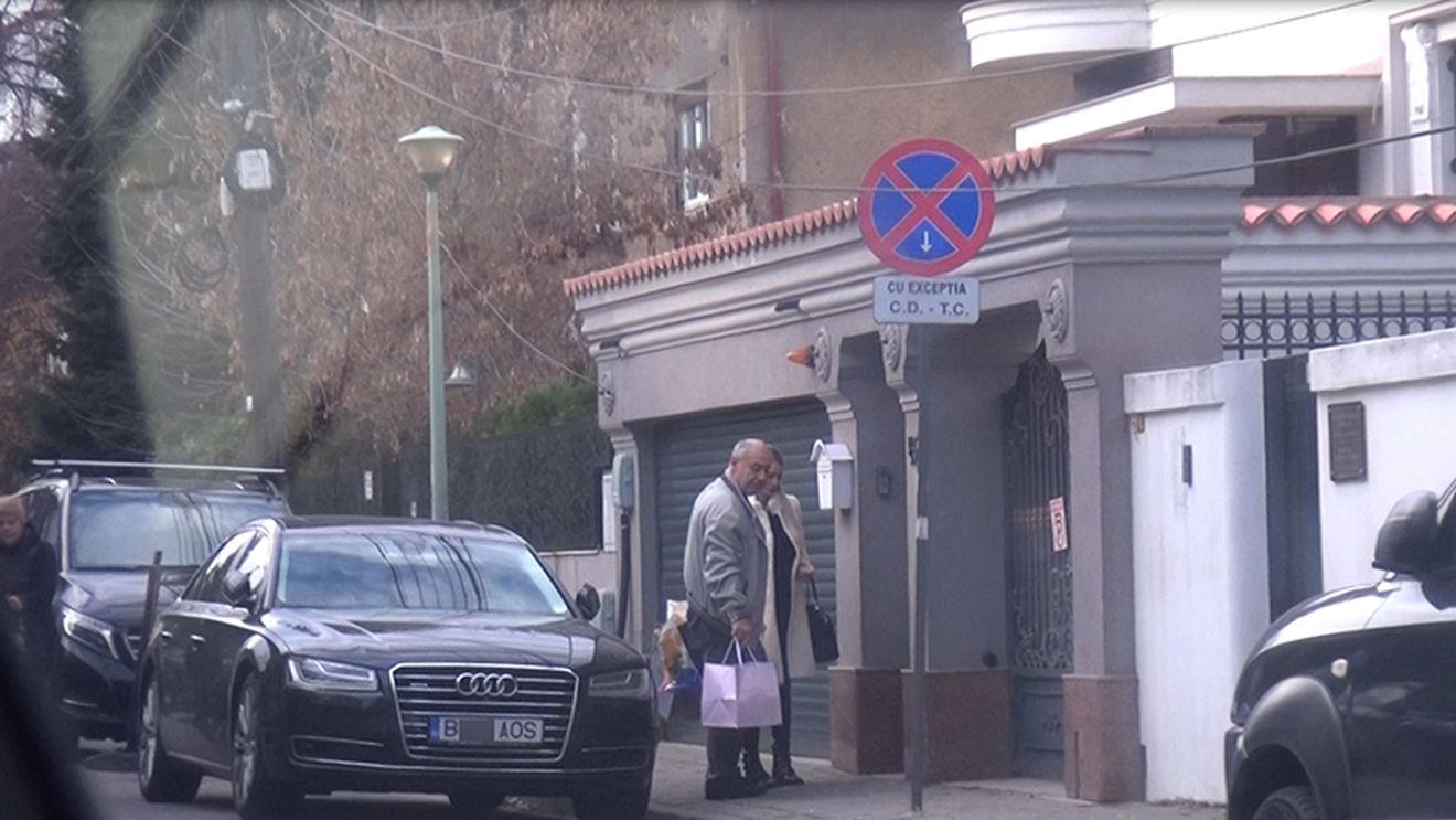 VIDEO EXCLUSIV. Fostul soţ al Elenei Udrea va fi din nou tătic la începutul anului viitor. Imagini exclusive cu burtica de graviduţă. Logodnica lui Dorin Cocoş e însărcinată în 8 luni, iar milionarul… 