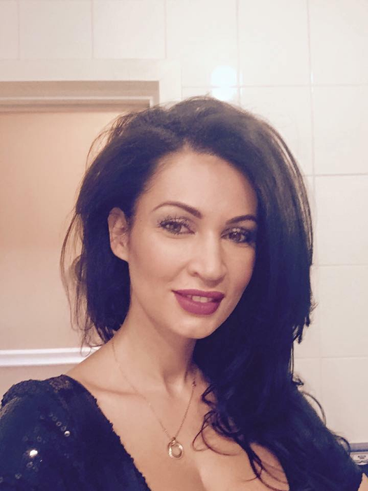 La ce vârstă surprinzătoare și-a pierdut virginitatea Nicoleta Luciu și cu ce cântăreț celebru