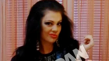 Hoata care a pradat-o pe concurenta de la Next Top Model, eliberata din arest! Vezi cum si-a anuntat Raluca Iacov revenirea acasa!