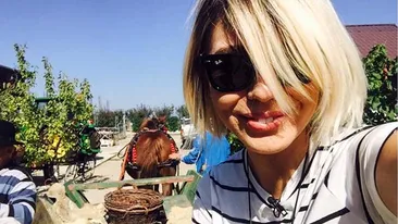 Sore si-a aratat burtica de GRAVIDA! Uite cum arata in luna a patra de sarcina!