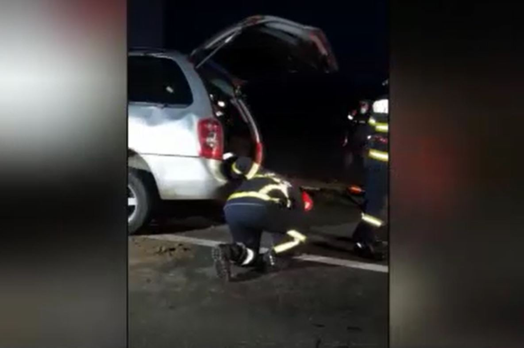 Patru oameni au murit pe o șosea din Galați, după ce mașina lor a intrat sub un tir | FOTO