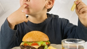Junk food-ul iti prosteste copilul