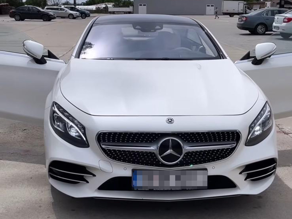 Mercedesul Loredanei Chivu așteaptă cumpărător!