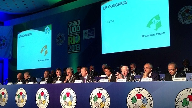 Marius Vizer a fost reales presedinte al Federatiei Internationale de Judo!