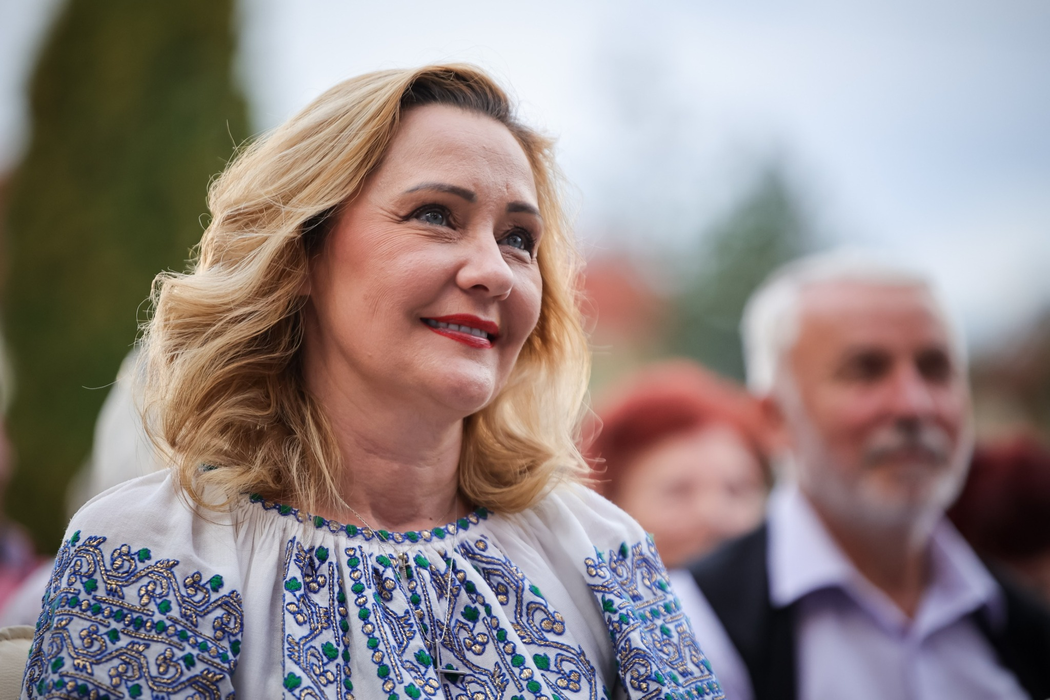 Elena Lasconi, derapaj nervos la adresa colegilor de partid, după ce i s-a cerut să facă un pas în spate: „Nu plec nicăieri”