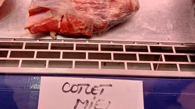 În România, prețul cărnii crește ca benzina. Câți lei a ajuns să coste 1 kg de cotlet de miel, cu o săptămână înainte de Paște