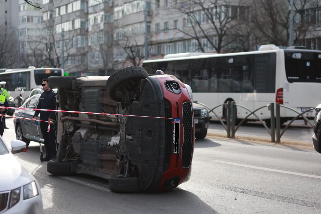 Accident rutier grav în Capitală, în zona Spitalului Colentina! Șase mașini implicate în impact + trafic blocat