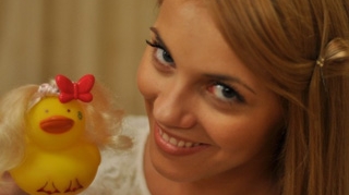 Remedii naturiste de la Andreea Ibacka: "Usturoiul te scapa de cosuri!"