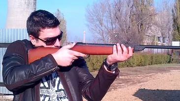 “Printul mezelurilor” a facut pana prostului! A impins motocicleta pana la benzinarie, iar cand a ajuns acolo…