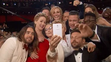 Cea mai tare imagine de la Oscar! Cei mai mari actori din lume, intr-un selfie! Cum s-au pozat intr-o pauza la decernare