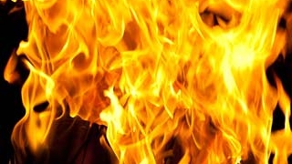 DEZASTRU LA MUNTE! Sapte vile au luat foc!