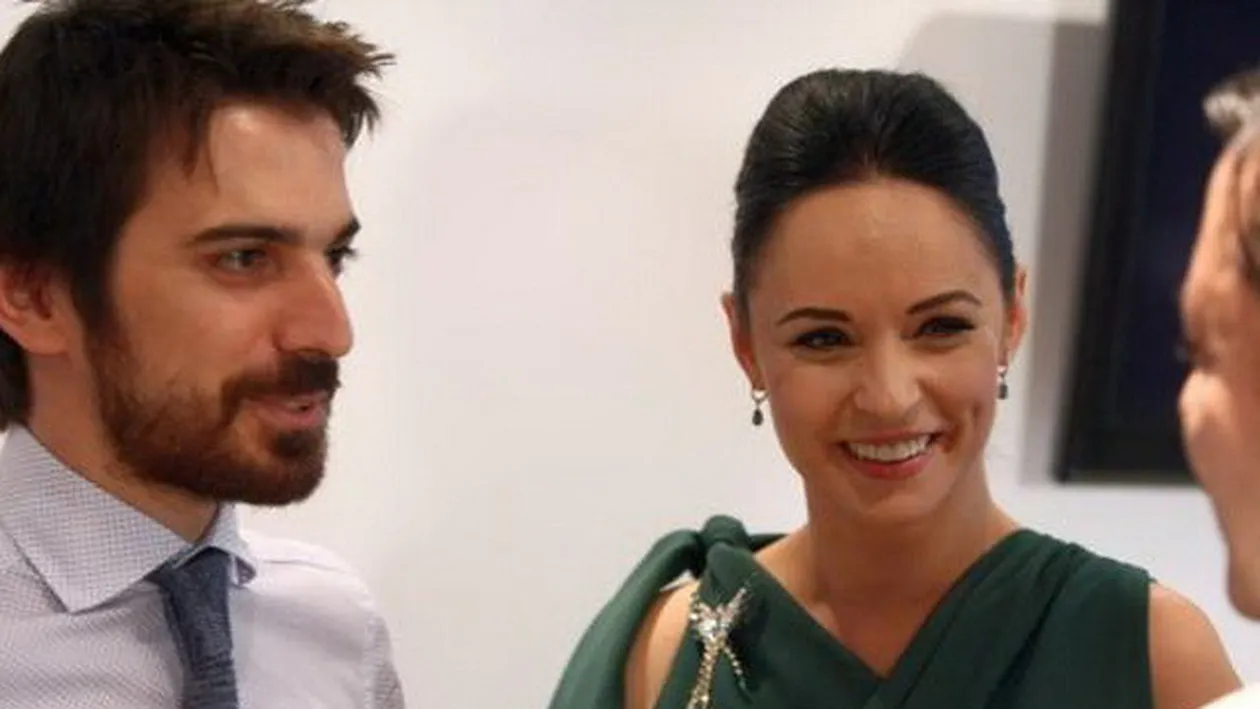 Cum o plagiaza Andreea Marin pe Iulia Vantur! Ce le-a urat Zana fanilor ei!