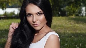 Kim Kardashian de România a scăpat de kilograme cu dieta cu dulciuri! 