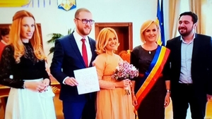 SIMONA GHERGHE mai are puţin şi devine mămică! A dat în direct toate detaliile despre naştere