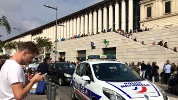 Atentat terorist în Franţa! Cel puţin doi morţi