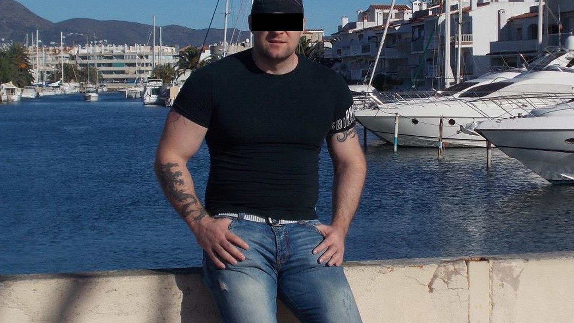 A ras cu prietenii pe Facebook si a murit cu numele criminalului pe buze! Ultimele ore ale interlopului ucis ca-n Vestul Salbatic!