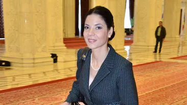 Preşedintele KLAUS IOHANNIS a semnat decretul de numire în funcţie a ANEI BIRCHALL ca ministru interimar al Justiţiei